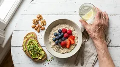  What should we eat as we get older? Seven recommended foods.