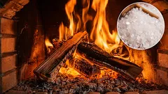 200 grams in the fireplace – and the chimney is like new: soot dissolves on its own, without cleaning or professional help.